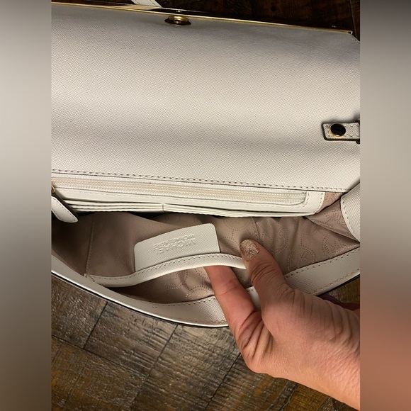 MICHAEL KORS Lana Clutch🤩❤️
